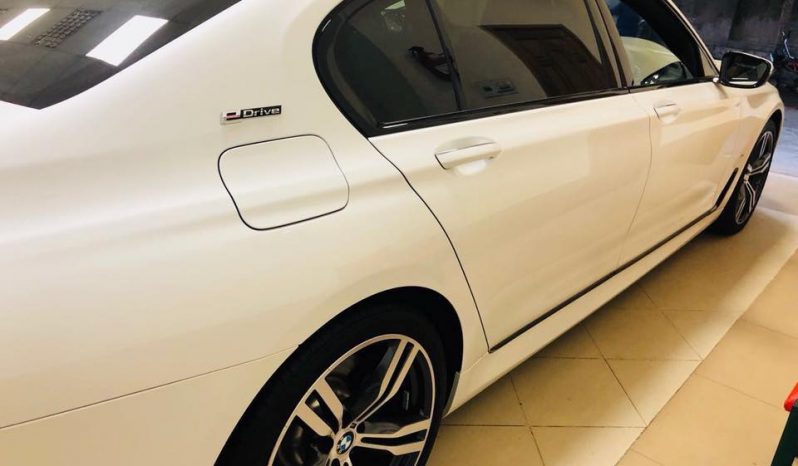 BMW 740Le M Sport full