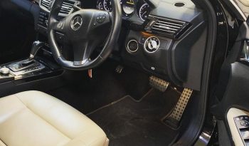 MERCEDES BENZ E200 AMG full