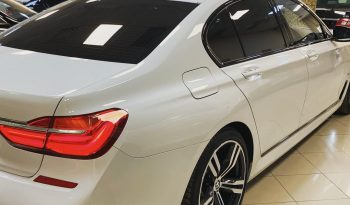 BMW 740E M SPORT full